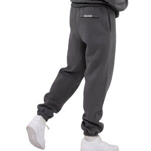 NWT COMFRT Travel Essentials Steel Gray Sweatpants Joggers Size Extra Small